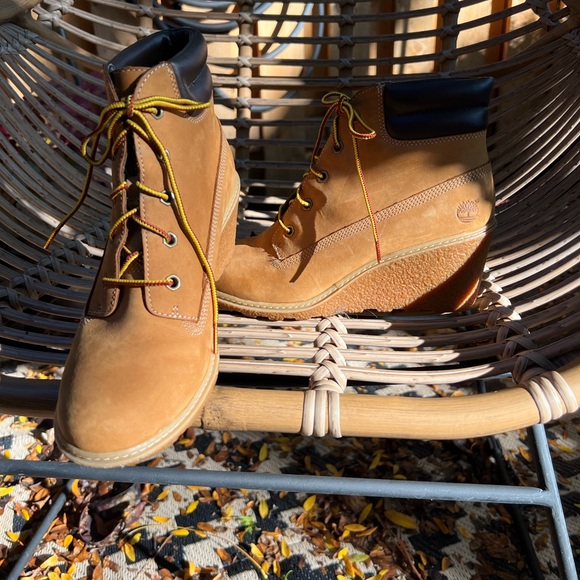 Timberland Amston Wheat Wedge Heels Boots 8 - Picture 1 of 9